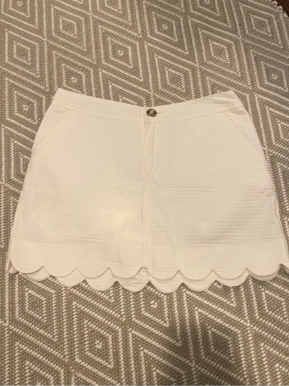 Lilly Pulitzer White Scalloped Hem Mini Skirt